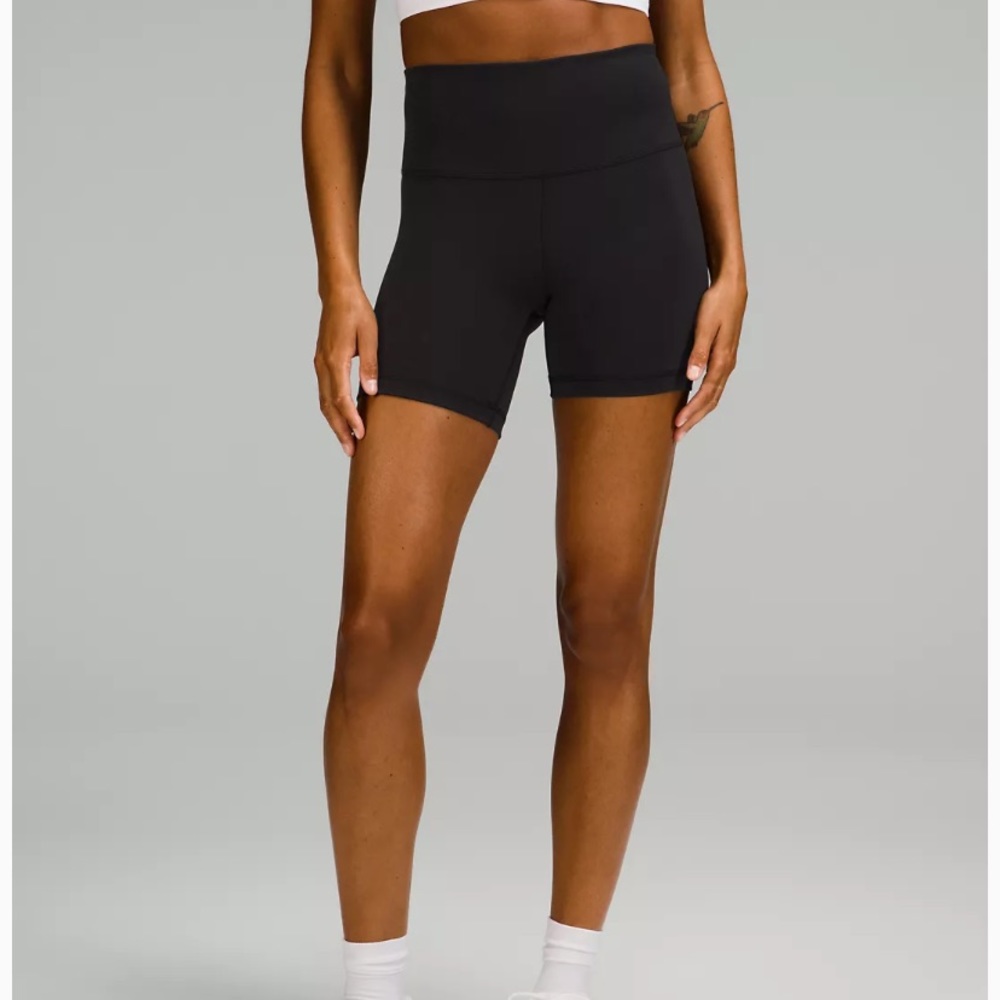 LuluLemon Wunder Train High-Rise Short 6", Women’s 14